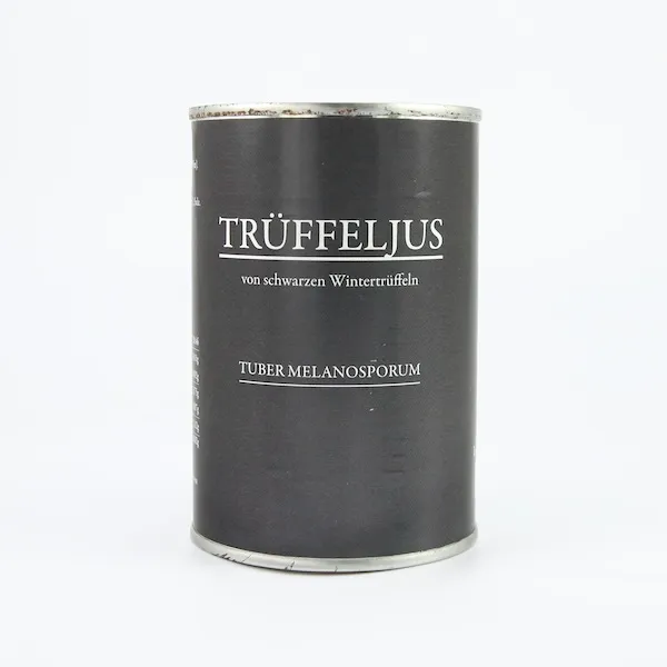 Trüffel-Jus schwarzen Trüffeln 1. Kochung Trüffel-Jus schwarzen Trüffeln 1. Kochung